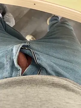 Dodo2223 online show from February 10, 2026, 2:16 pm