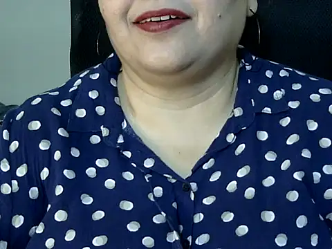 Soniya Sha online show from March 13, 2026, 5:51 pm