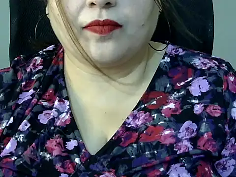 Snapshot of Soniya_Sha chatting on February 9, 2026, 7:39 am Soniya Sha online show from February 9, 2026, 7:39 am