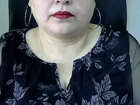 Soniya Sha online show from April 3, 2026, 6:31 am