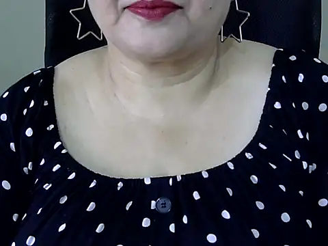 Soniya Sha online show from May 17, 2026, 6:46 am