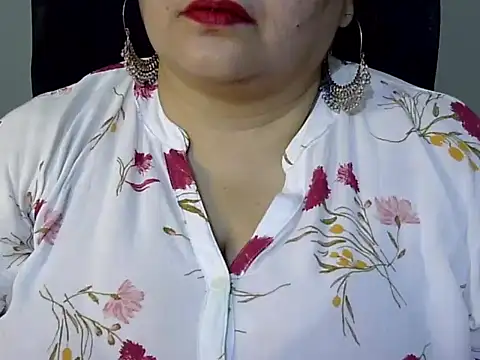 Snapshot of Soniya_Sha chatting on February 16, 2026, 7:01 pm Soniya Sha online show from February 16, 2026, 7:01 pm