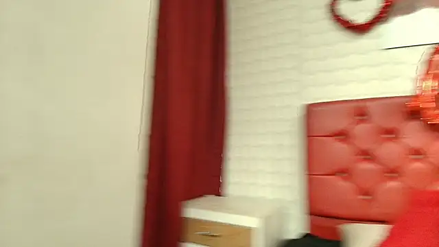 Elizabetth Roman online show from March 7, 2026, 8:14 pm