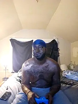 Snapshot of iLOVETRAY96 chatting on December 18, 2025, 4:39 am iLOVETRAY96 online show from December 18, 2025, 4:39 am