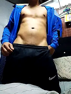 Moreno6969Rr online show from June 30, 2026, 10:32 pm