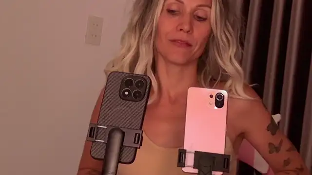 betty xoxoo online show from April 4, 2026, 1:17 pm