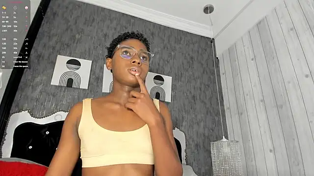 Snapshot of teylor_lovee chatting on April 5, 2026, 8:15 pm teylor lovee online show from April 5, 2026, 8:15 pm