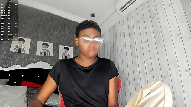 Snapshot of teylor_lovee chatting on March 5, 2026, 8:16 pm teylor lovee online show from March 5, 2026, 8:16 pm