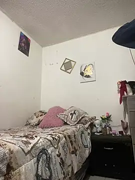 Snapshot of alessandrosavage chatting on January 8, 2026, 11:00 pm alessandrosavage online show from January 8, 2026, 11:00 pm