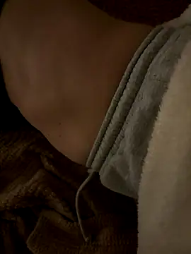 stelliew online show from December 22, 2025, 9:48 pm