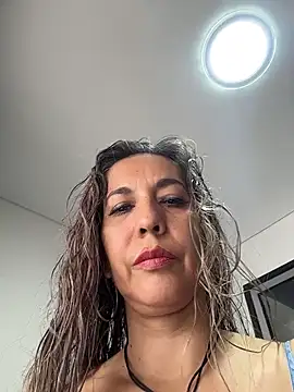 Snapshot of sandrafarrely chatting on March 27, 2026, 7:37 pm sandrafarrely online show from March 27, 2026, 7:37 pm