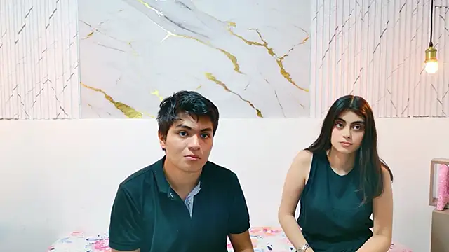 Snapshot of NatyAndAlex chatting on January 8, 2026, 10:05 pm NatyAndAlex online show from January 8, 2026, 10:05 pm