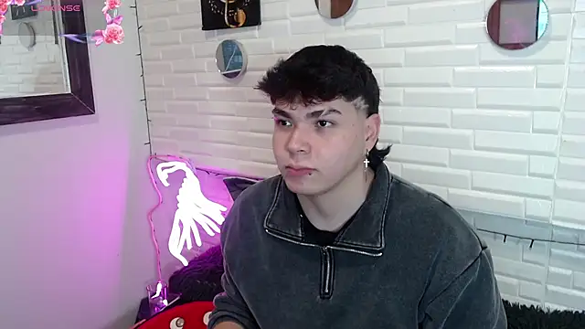 Dylan fooxx online show from January 8, 2026, 7:20 pm