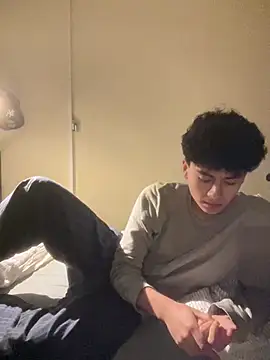 hungspanishtwink online show from February 17, 2026, 10:51 pm