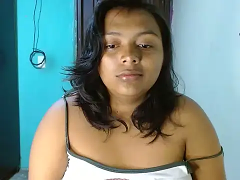 caro lil online show from March 25, 2026, 3:06 am