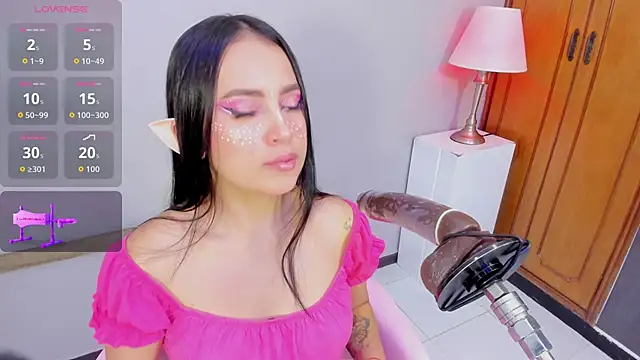 antonella guzman  online show from February 7, 2026, 7:55 pm