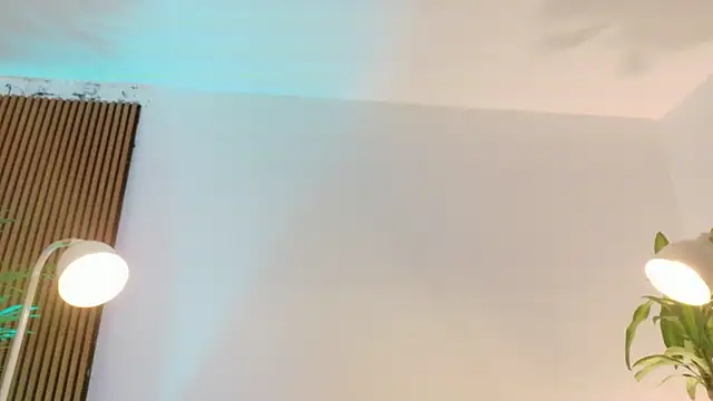 Snapshot of victoria___moon chatting on January 5, 2026, 5:27 pm victoria moon online show from January 5, 2026, 5:27 pm