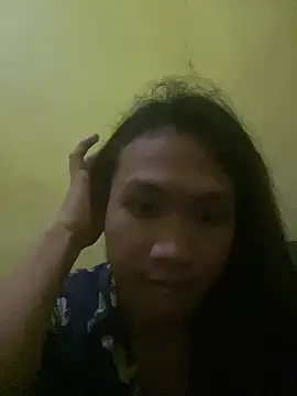 Snapshot of luna_love_bitex chatting on June 16, 2026, 10:37 am luna love bitex online show from June 16, 2026, 10:37 am