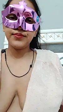 Snapshot of Shivani_hotty chatting on May 17, 2026, 4:01 am Shivani hotty online show from May 17, 2026, 4:01 am