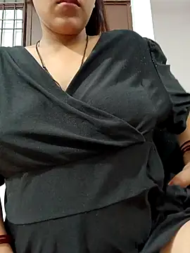 Snapshot of Shivani_hotty chatting on April 24, 2026, 4:09 pm Shivani hotty online show from April 24, 2026, 4:09 pm
