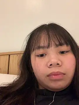 Snapshot of Mon_babyy chatting on January 11, 2026, 7:21 pm Mon babyy online show from January 11, 2026, 7:21 pm