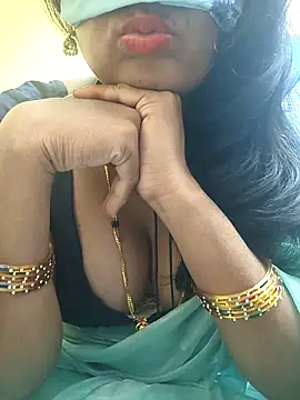 Snapshot of Preeti345 chatting on February 12, 2026, 1:55 pm Preeti345 online show from February 12, 2026, 1:55 pm