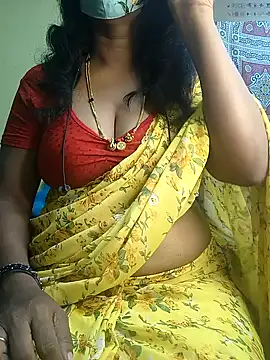 Snapshot of Preeti345 chatting on February 1, 2026, 1:15 am Preeti345 online show from February 1, 2026, 1:15 am