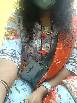 Snapshot of Preeti345 chatting on January 16, 2026, 7:12 am Preeti345 online show from January 16, 2026, 7:12 am