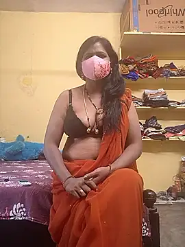 Snapshot of Preeti345 chatting on December 17, 2025, 9:03 am Preeti345 online show from December 17, 2025, 9:03 am