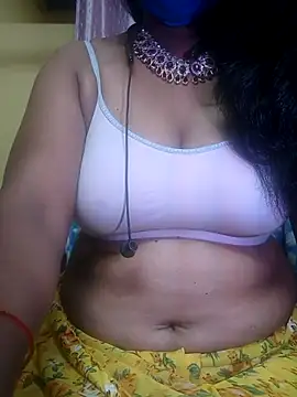Snapshot of Preeti345 chatting on May 27, 2026, 2:35 pm Preeti345 online show from May 27, 2026, 2:35 pm