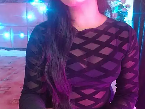 Snapshot of Lola_Bebe chatting on March 25, 2026, 5:18 am Lola Bebe online show from March 25, 2026, 5:18 am