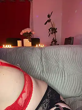 Snapshot of MIKATHENA chatting on January 13, 2026, 9:19 pm MIKATHENA online show from January 13, 2026, 9:19 pm