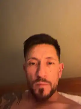 XXLYago online show from December 4, 2025, 4:06 pm