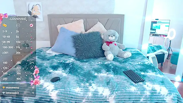 anya pink online show from January 13, 2026, 2:10 pm