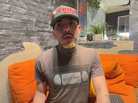 Snapshot of jo67rivera chatting on February 16, 2026, 5:39 am jo67rivera online show from February 16, 2026, 5:39 am