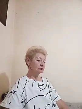 Calypso-Loove online show from May 20, 2026, 4:04 pm