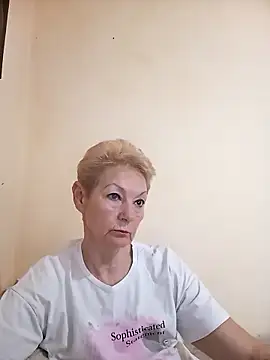 Calypso-Loove online show from May 17, 2026, 6:24 am