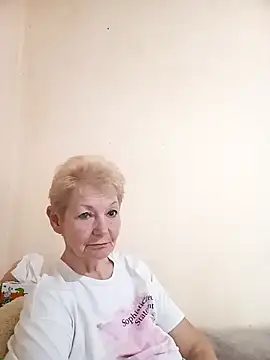 Calypso-Loove online show from May 18, 2026, 1:38 pm