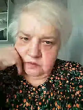 Snapshot of HapinessLovee chatting on May 15, 2026, 7:06 am HapinessLovee online show from May 15, 2026, 7:06 am