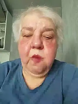Snapshot of HapinessLovee chatting on May 5, 2026, 7:22 am HapinessLovee online show from May 5, 2026, 7:22 am