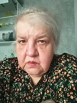 Snapshot of HapinessLovee chatting on April 23, 2026, 6:31 am HapinessLovee online show from April 23, 2026, 6:31 am