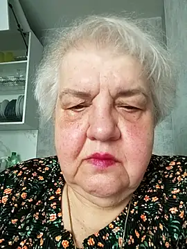Snapshot of HapinessLovee chatting on May 18, 2026, 7:24 am HapinessLovee online show from May 18, 2026, 7:24 am