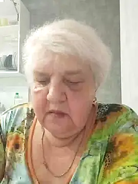 Snapshot of HapinessLovee chatting on May 21, 2026, 4:48 pm HapinessLovee online show from May 21, 2026, 4:48 pm