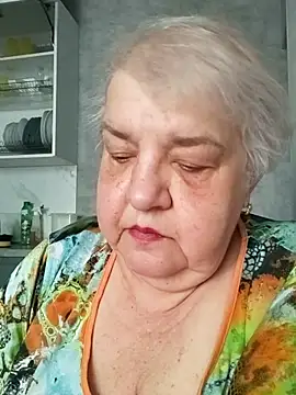 Snapshot of HapinessLovee chatting on May 28, 2026, 6:43 am HapinessLovee online show from May 28, 2026, 6:43 am
