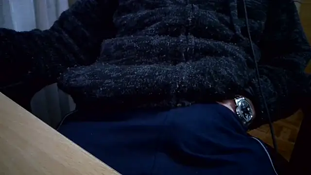 Maxxcock29x online show from February 11, 2026, 1:00 pm