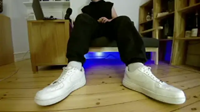 jonas camboy online show from January 10, 2026, 4:02 pm