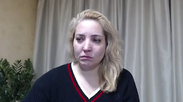 sweetpussy online show from March 11, 2026, 4:45 pm