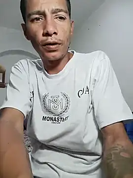 valenpaisita2123 online show from April 3, 2026, 12:06 am