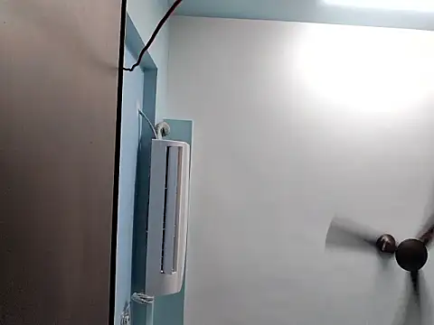 Snapshot of yoursbiswa chatting on March 5, 2026, 7:43 pm yoursbiswa online show from March 5, 2026, 7:43 pm