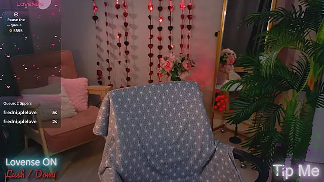 Snapshot of anny_miu chatting on February 11, 2026, 10:42 pm anny miu online show from February 11, 2026, 10:42 pm